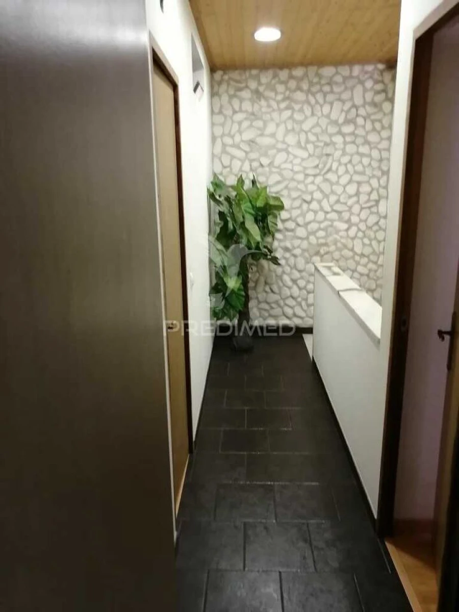 Moradia T5 para Venda em Alhos Vedros Foto 2