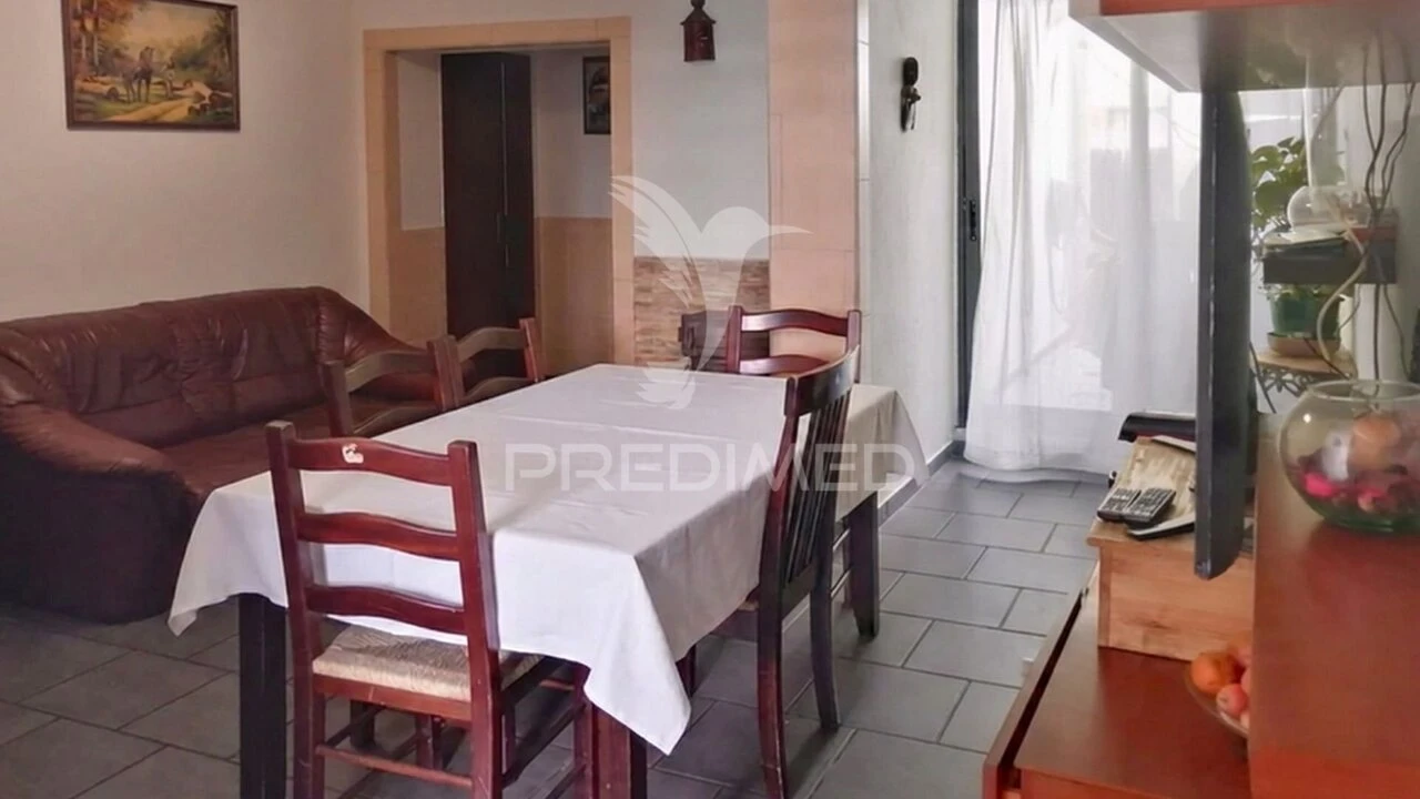 Moradia T5 para Venda em Alhos Vedros Foto 4