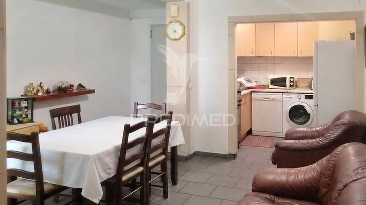 Moradia T5 para Venda em Alhos Vedros Foto 2