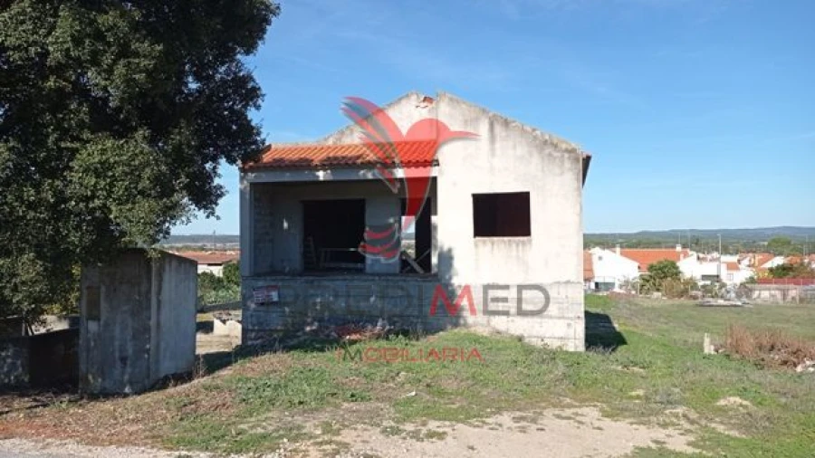 Moradia T3 para Venda em Couço Foto 18