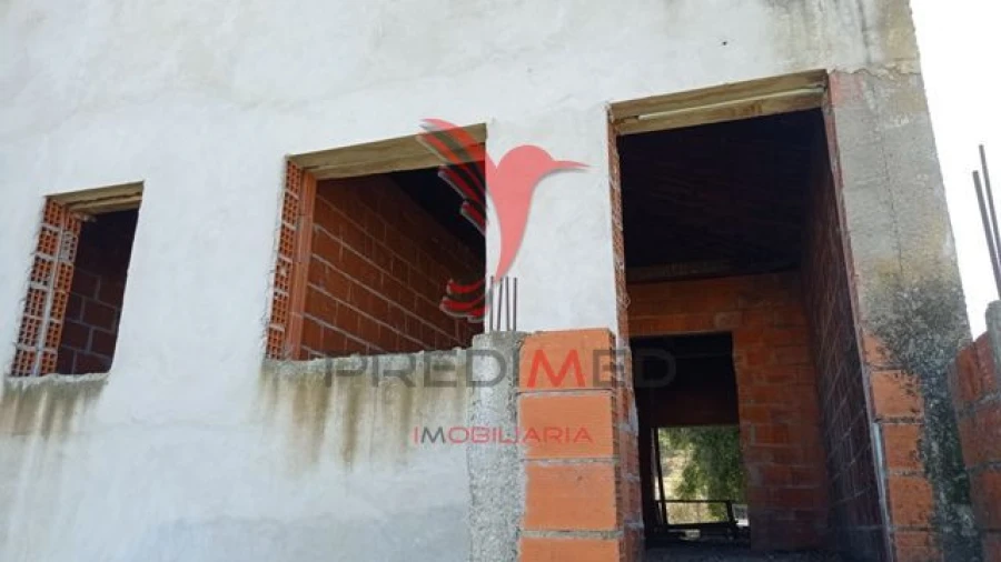 Moradia T3 para Venda em Couço Foto 8