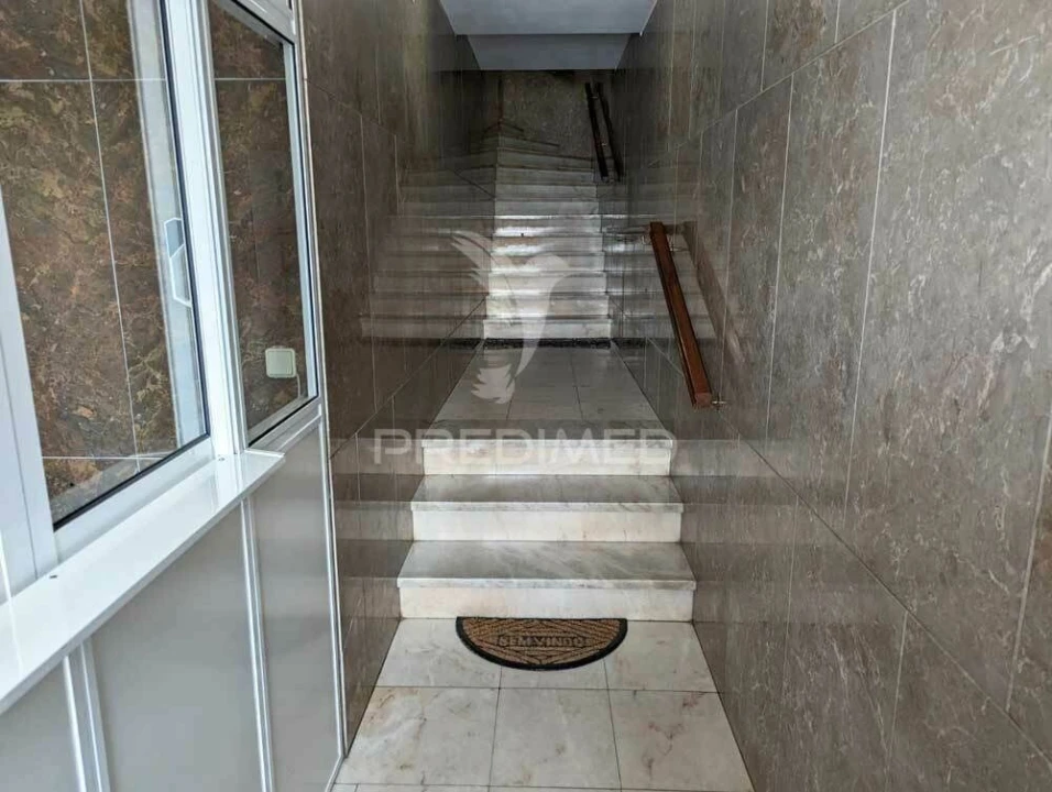 Apartamento T8 para Venda em Vila Real de Santo Antonio Foto 6