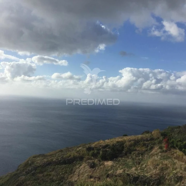 Terreno para Venda em Prazeres Foto 2