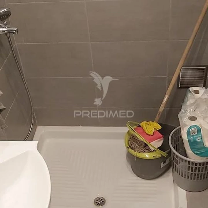 Loja para Arrendamento em Águas Livres Foto 9