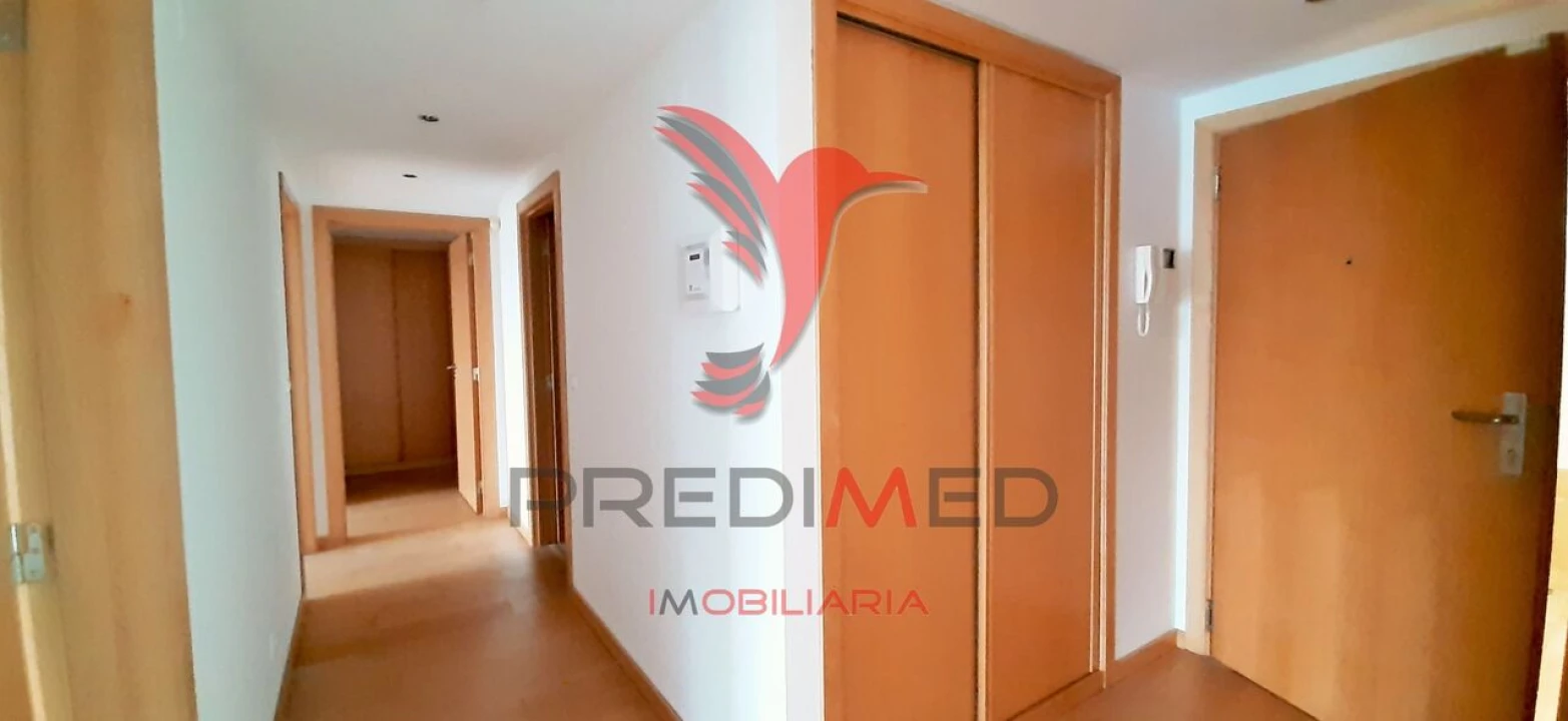 Apartamento T2 para Venda em Parque das Nações Foto 22