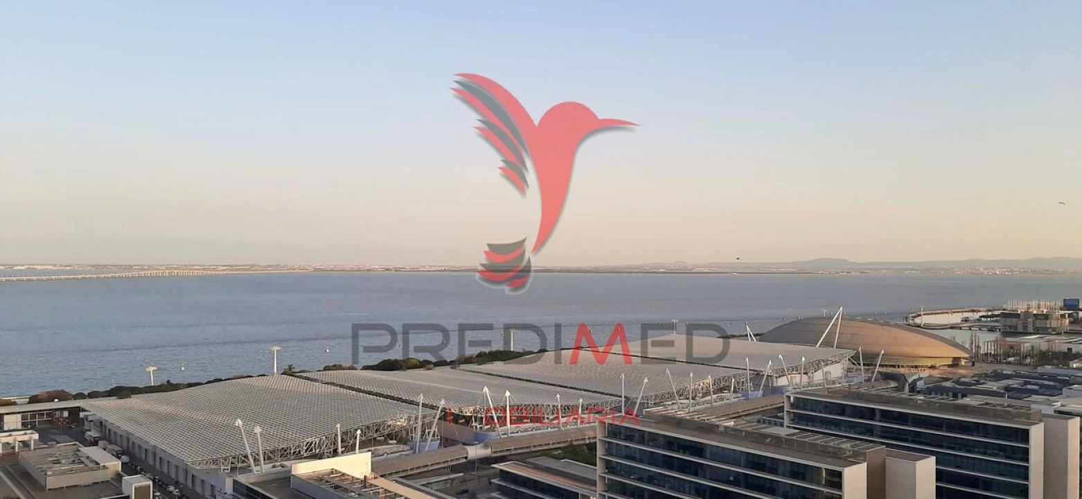 Apartamento T2 para Venda em Parque das Nações Foto 4