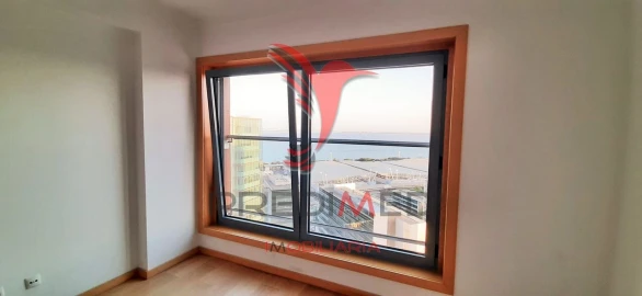 Apartamento T2 para Venda em Parque das Nações
