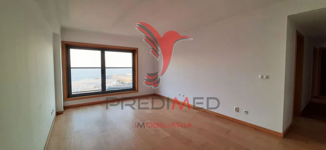 Apartamento T2 para Venda em Parque das Nações Foto 2