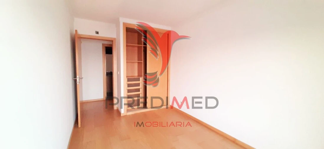 Apartamento T2 para Venda em Parque das Nações Foto 14