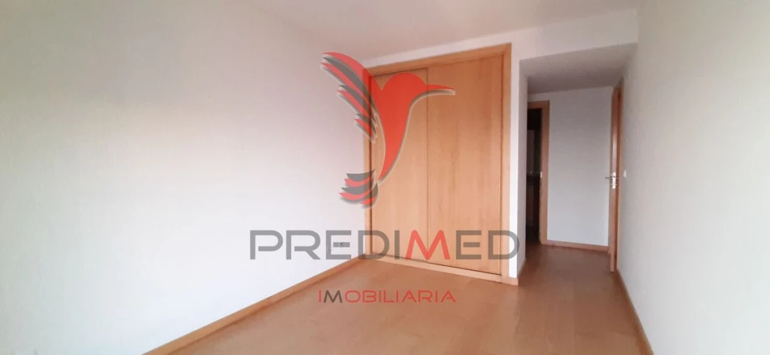 Apartamento T2 para Venda em Parque das Nações Foto 18