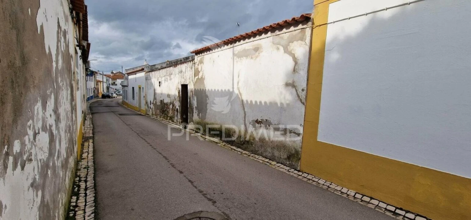 Moradia T3 para Venda em Torrão Foto 3