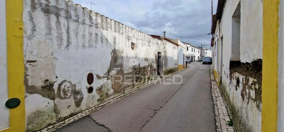 Moradia T3 para Venda em Torrão Foto 4