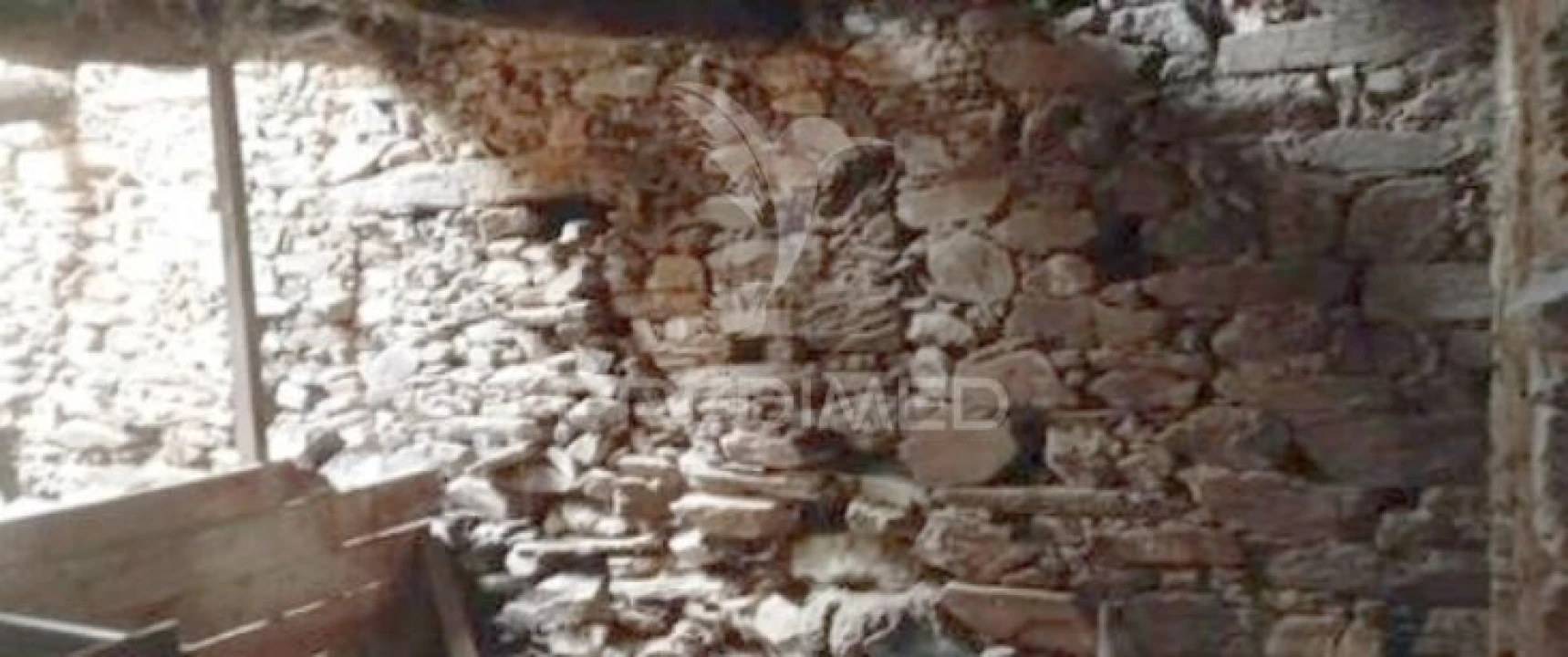 Moradia T2 para Venda em Abaças Foto 6