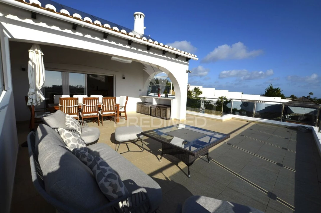 Moradia T5 para Venda em Budens Foto 16