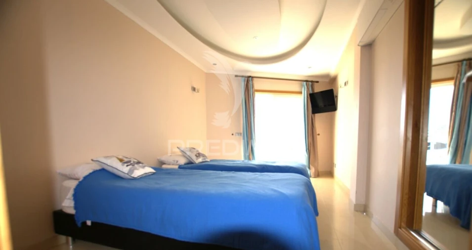 Moradia T5 para Venda em Budens Foto 28