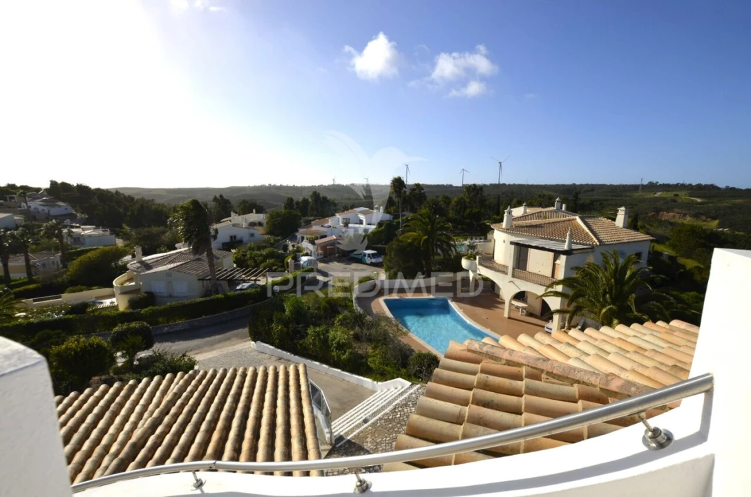 Moradia T5 para Venda em Budens Foto 33