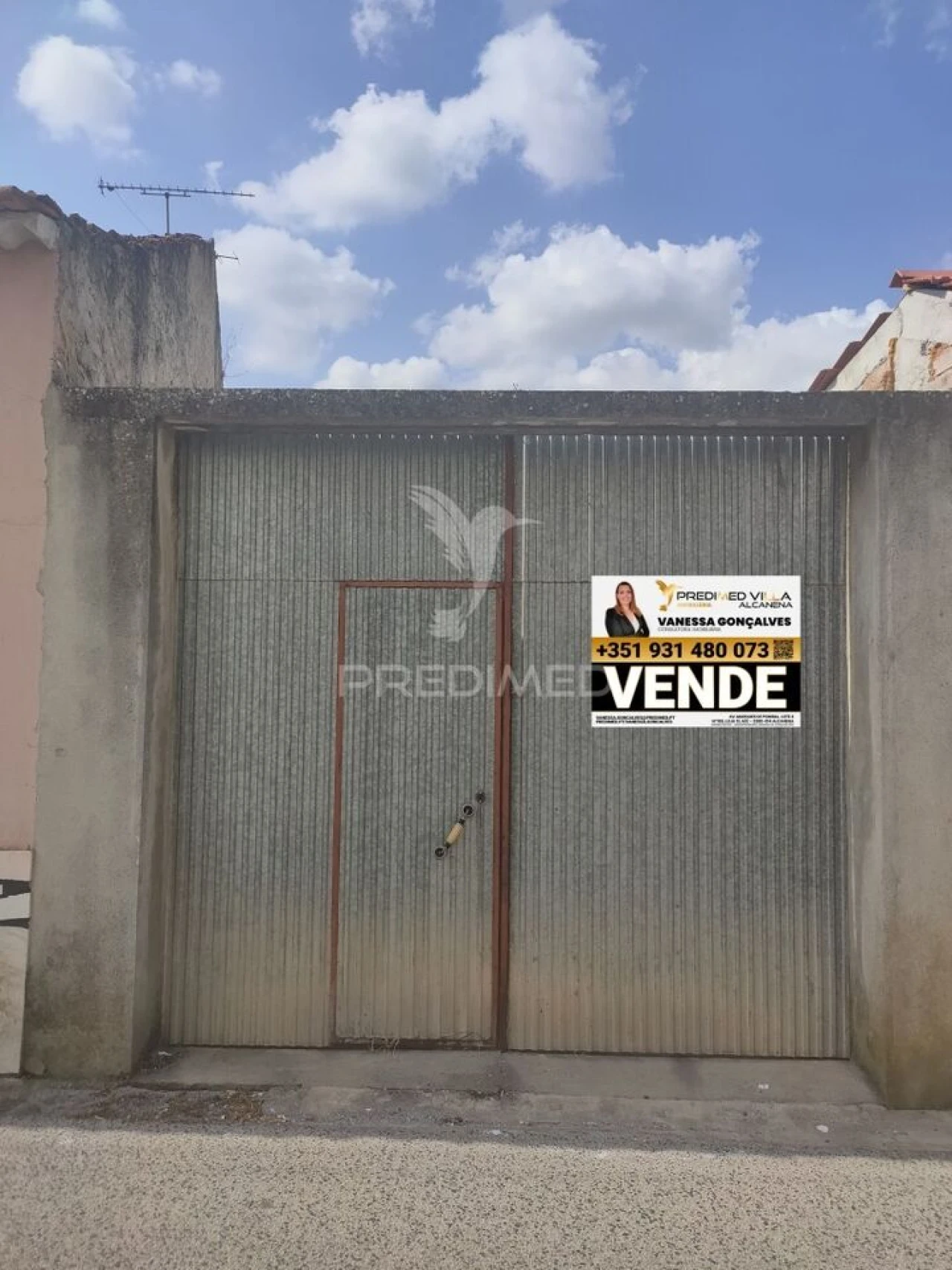 Terreno para Venda em Amiais de Baixo Foto 1