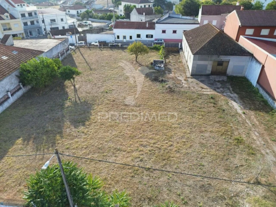 Armazém para Venda em Pernes Foto 3