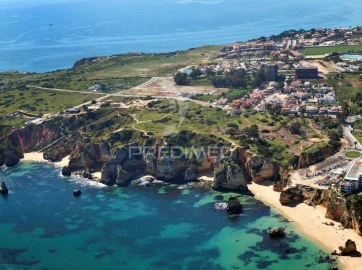 Terreno para Venda em Lagos (São Sebastião e Santa Maria)