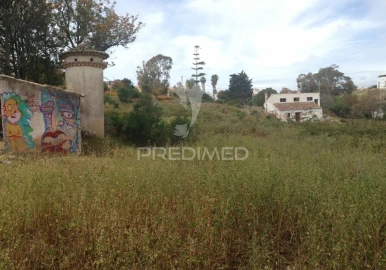Terreno para Venda em Lagos (São Sebastião e Santa Maria)