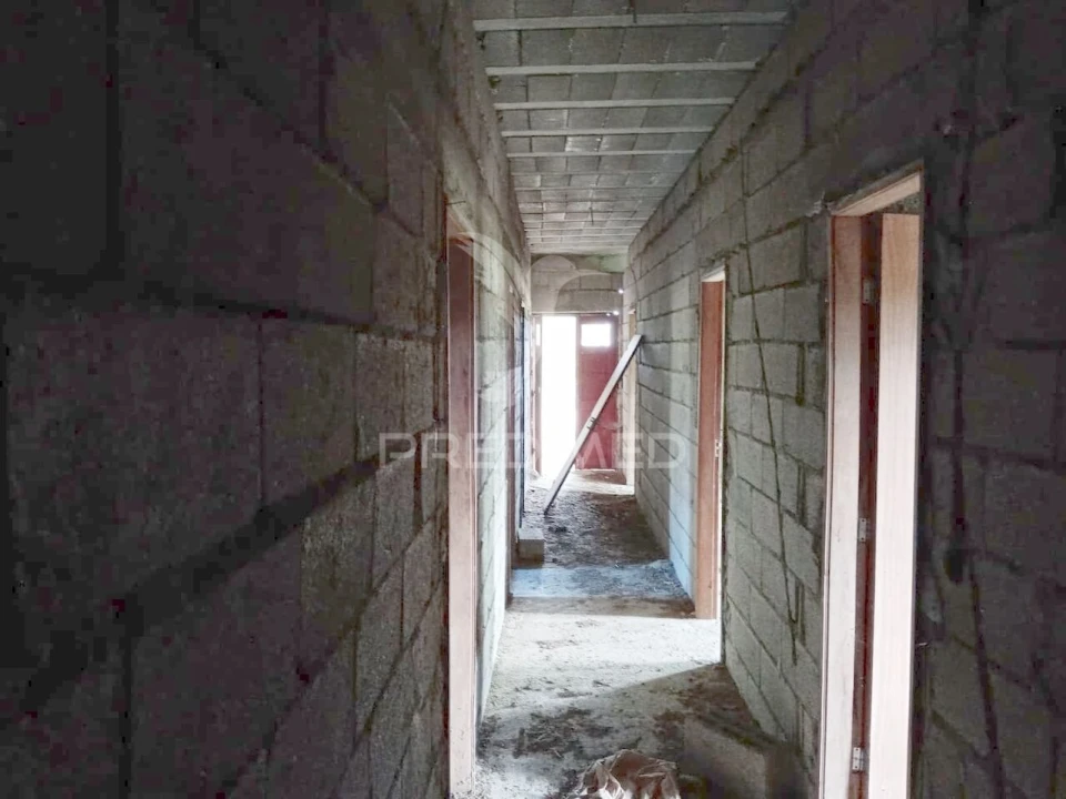 Terreno para Venda em Vila Chã Foto 14