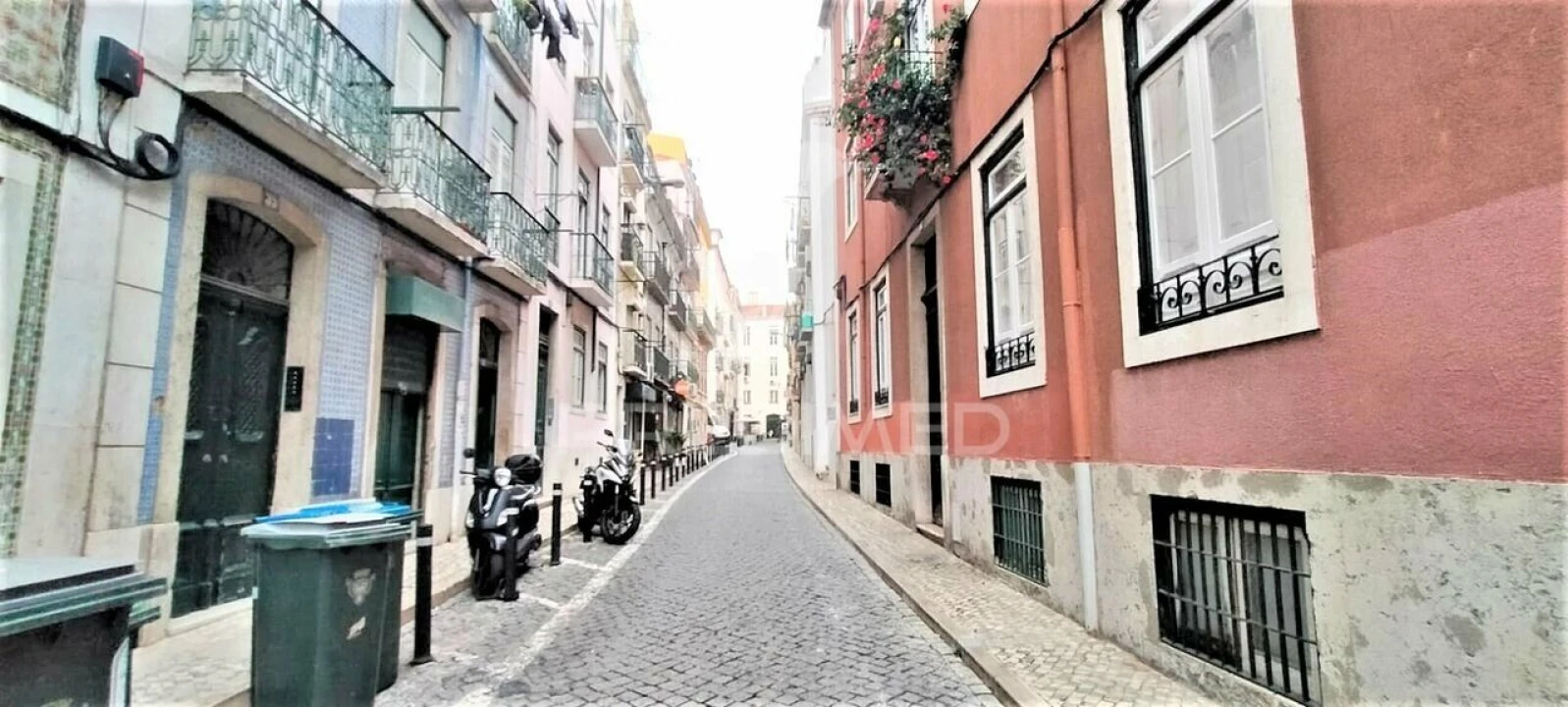 Apartamento T2 para Venda em Santa Maria Maior Foto 19