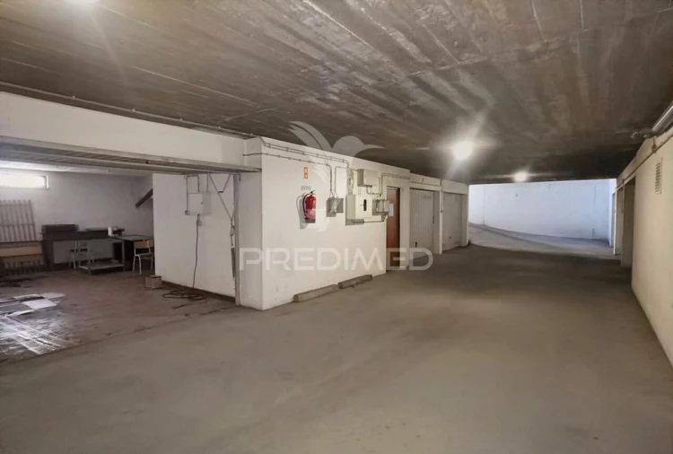 Garagem para Venda em São João Baptista Foto 1