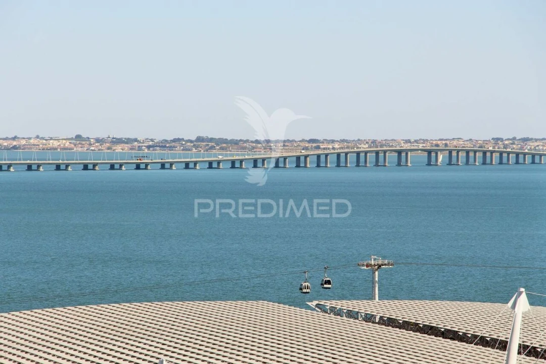 Escritório para Venda em Parque das Nações Foto 1