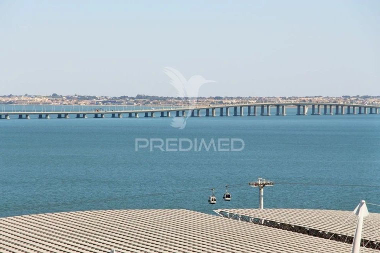 Escritório para Venda em Parque das Nações Foto 1