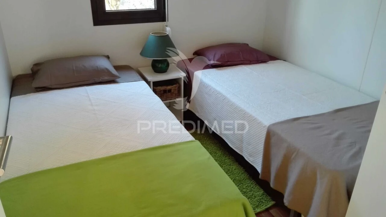 Moradia T4 para Venda em Carreço Foto 16