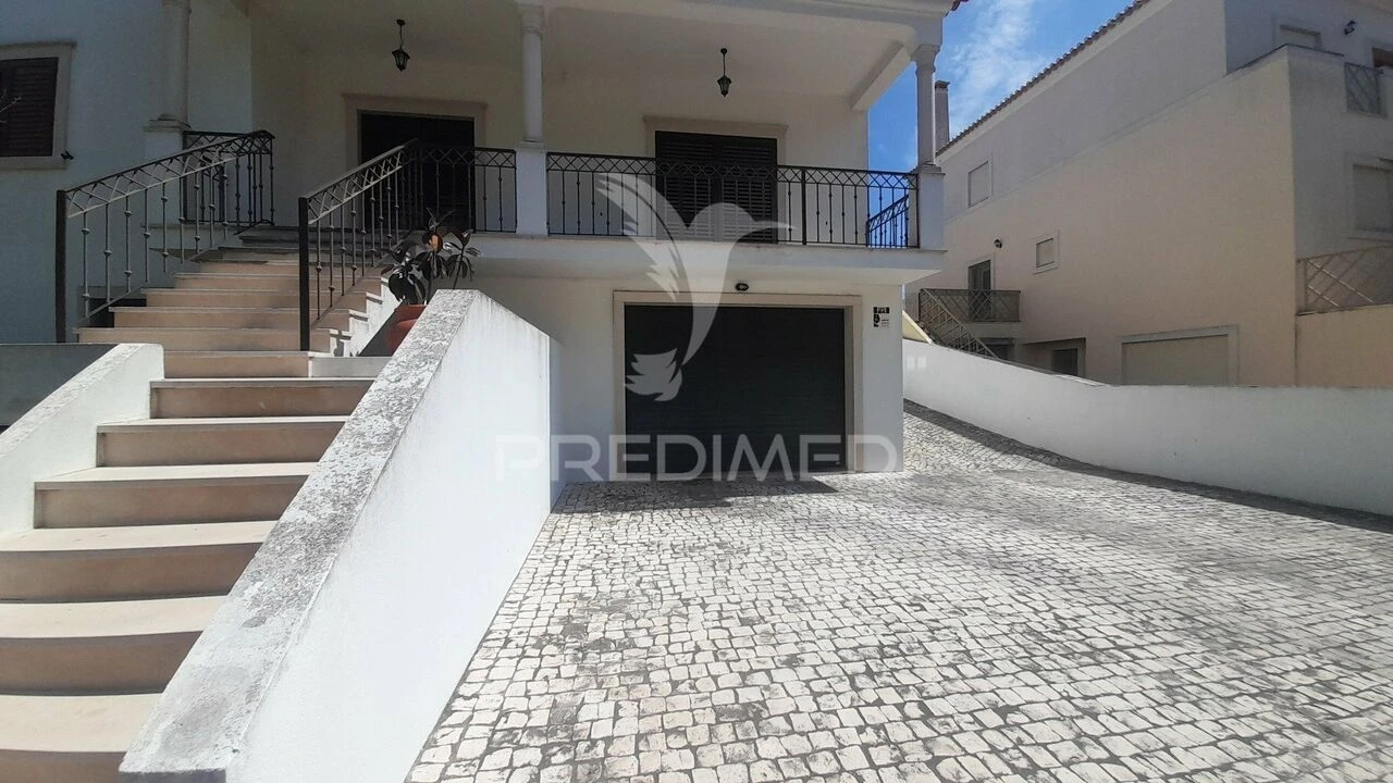 Moradia T5 para Venda em Marvila, Ribeira Santarém, São Salvador, São Nicolau Foto 5