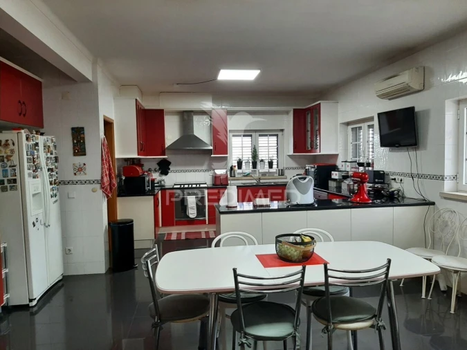 Moradia T5 para Venda em Marvila, Ribeira Santarém, São Salvador, São Nicolau Foto 17