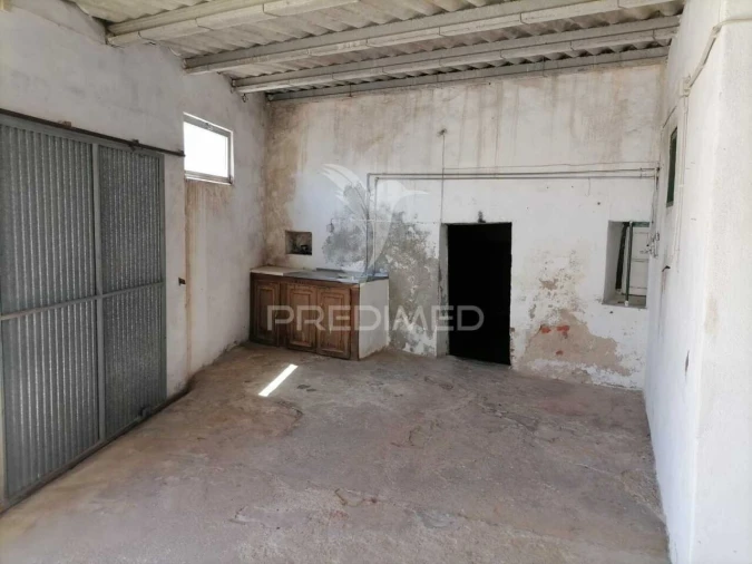 Moradia T3 para Venda em Alagoa Foto 2