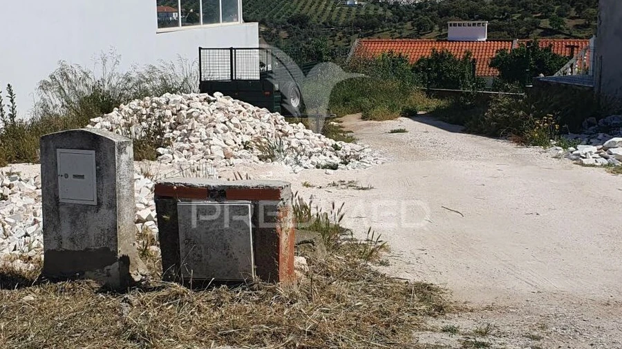 Terreno para Venda em Pardais