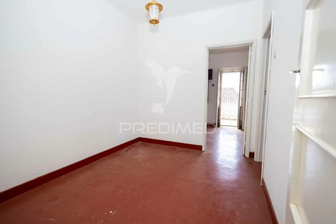 Moradia T6 para Venda em Alter do Chão Foto 34