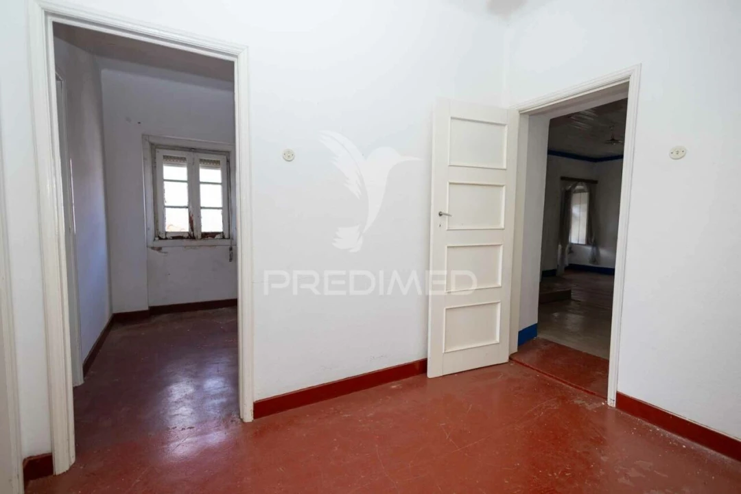 Moradia T6 para Venda em Alter do Chão Foto 35