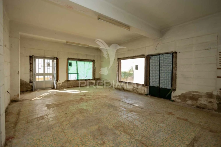 Moradia T6 para Venda em Alter do Chão Foto 2