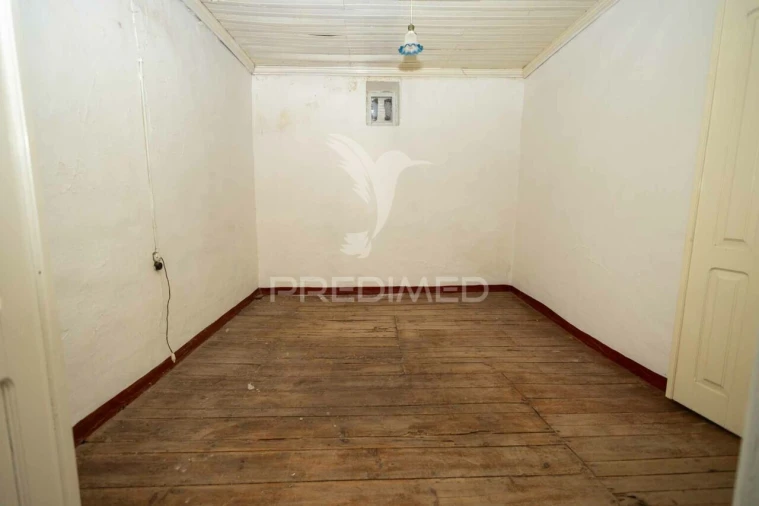 Moradia T6 para Venda em Alter do Chão Foto 36