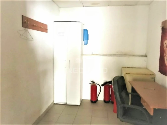 Loja para Venda em Albufeira e Olhos de Água Foto 16