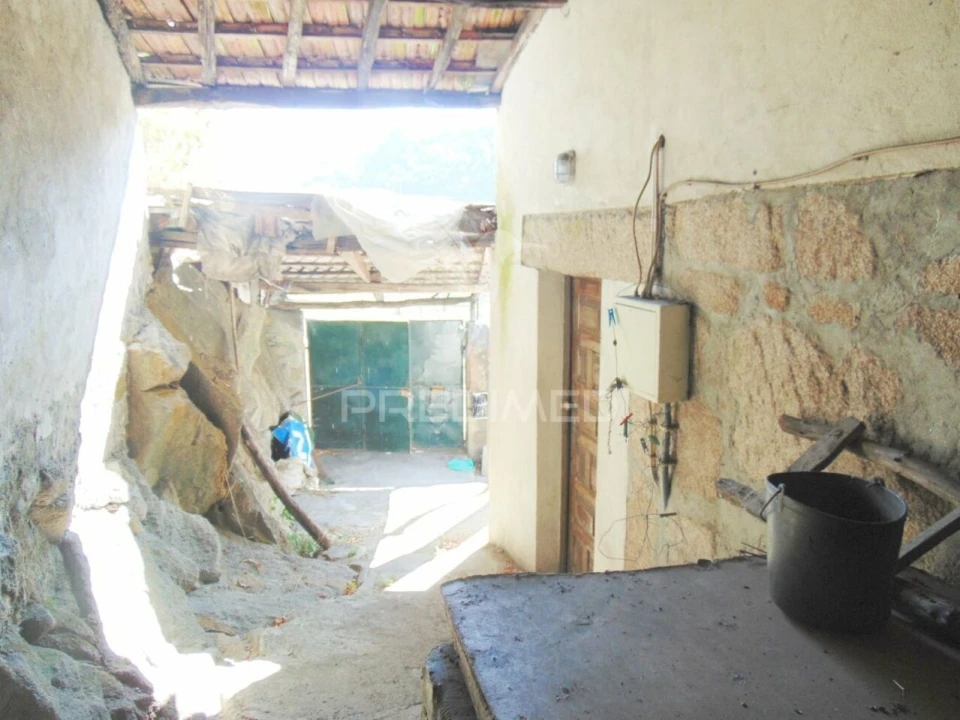 Moradia T2 para Venda em Parada de Cunhos Foto 20