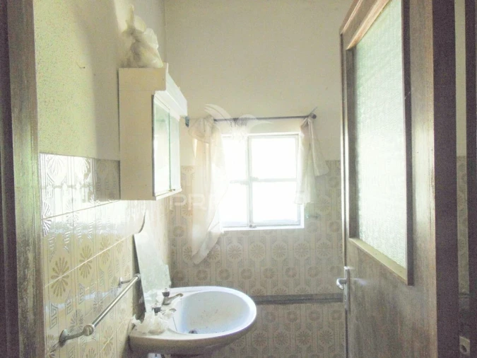 Moradia T2 para Venda em Parada de Cunhos Foto 9