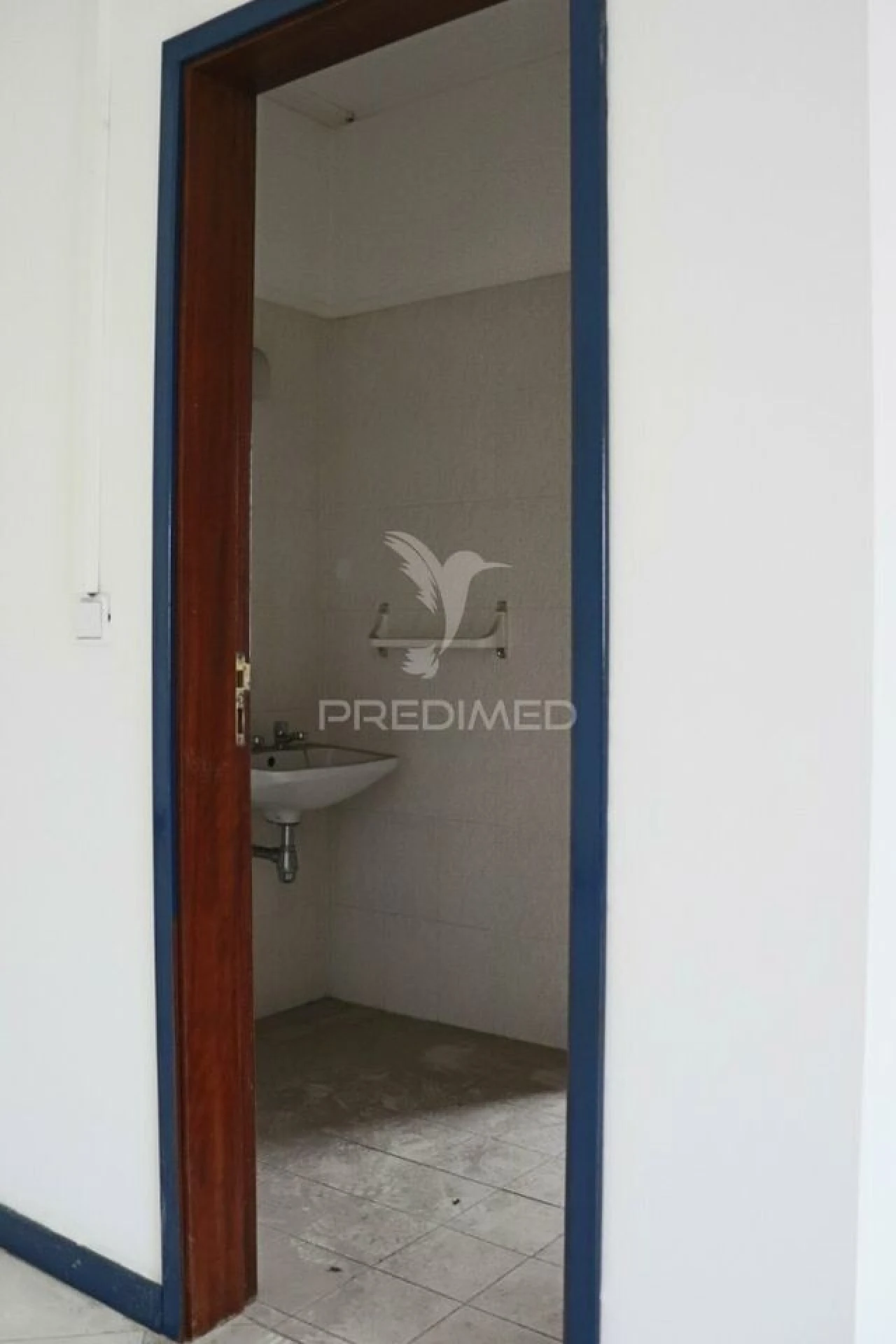 Loja para Venda em Rebordosa Foto 34