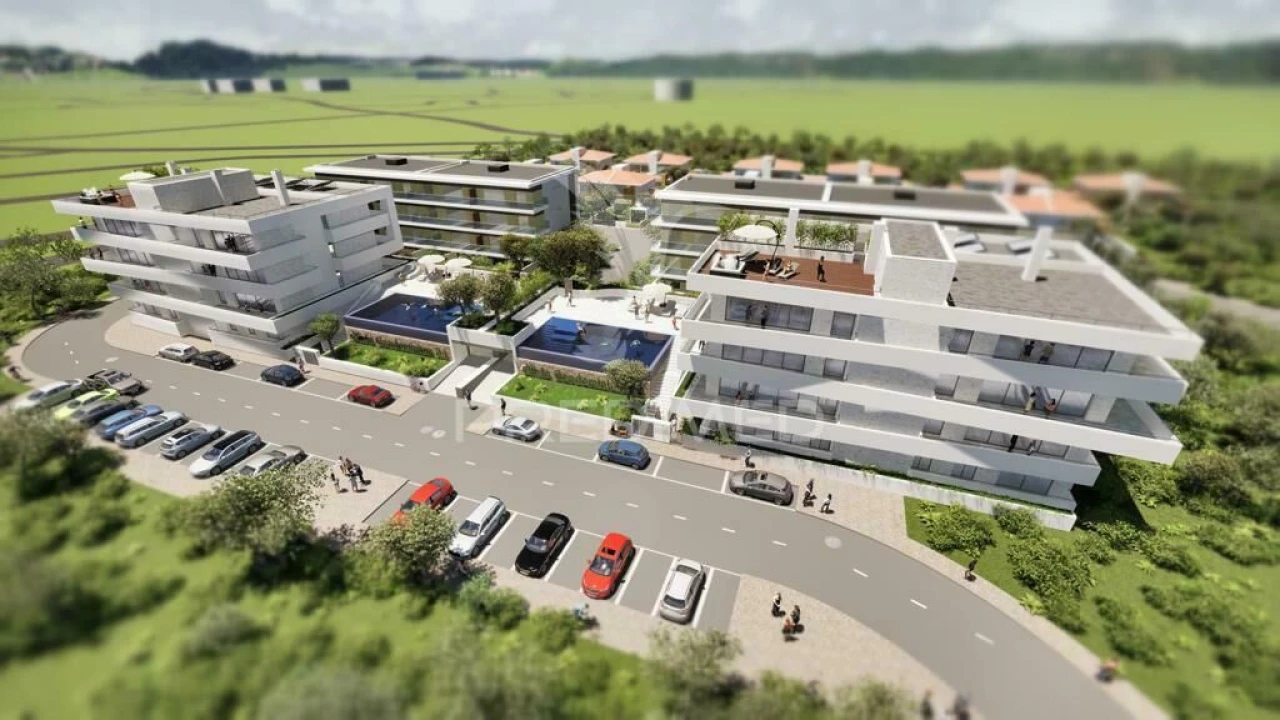 Apartamento T3 para Venda em Portimão Foto 2