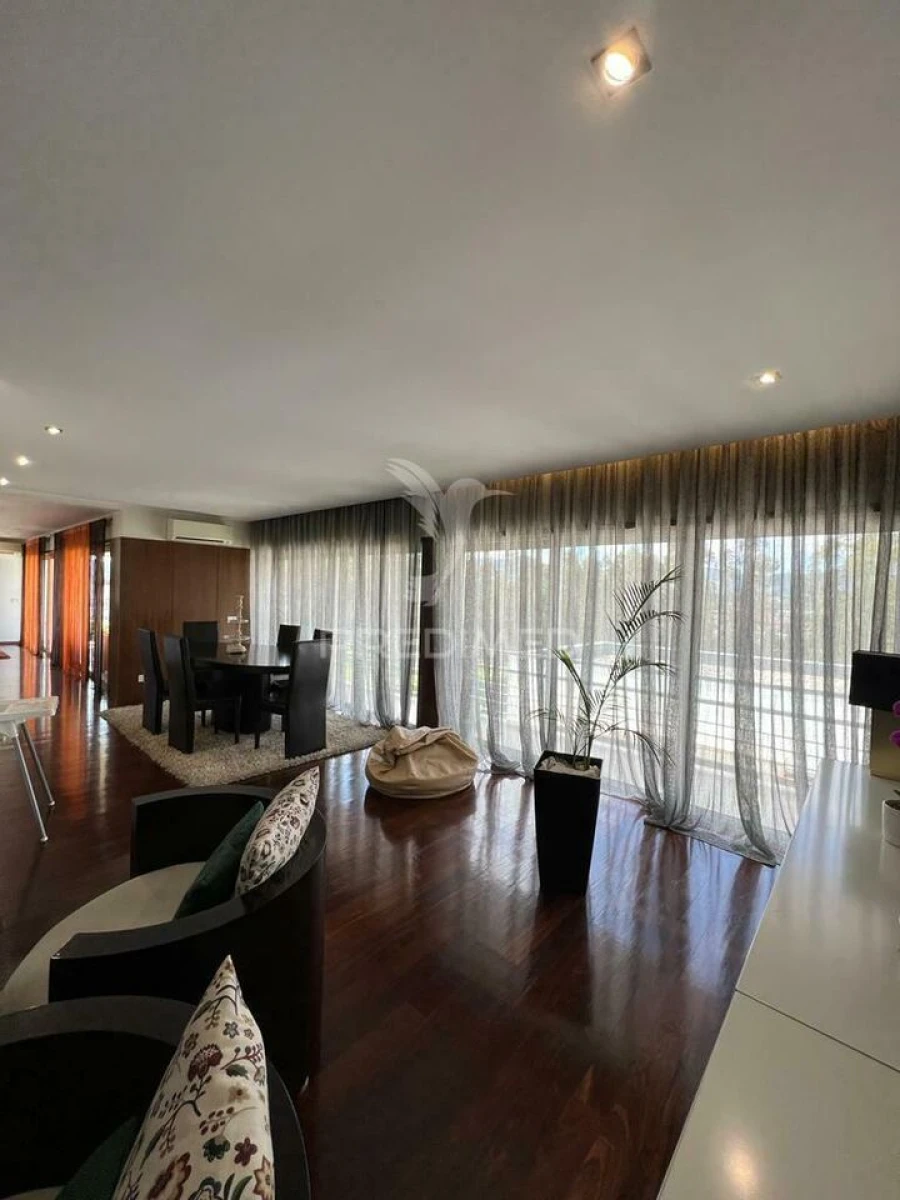 Moradia T4 para Venda em Barco Foto 20