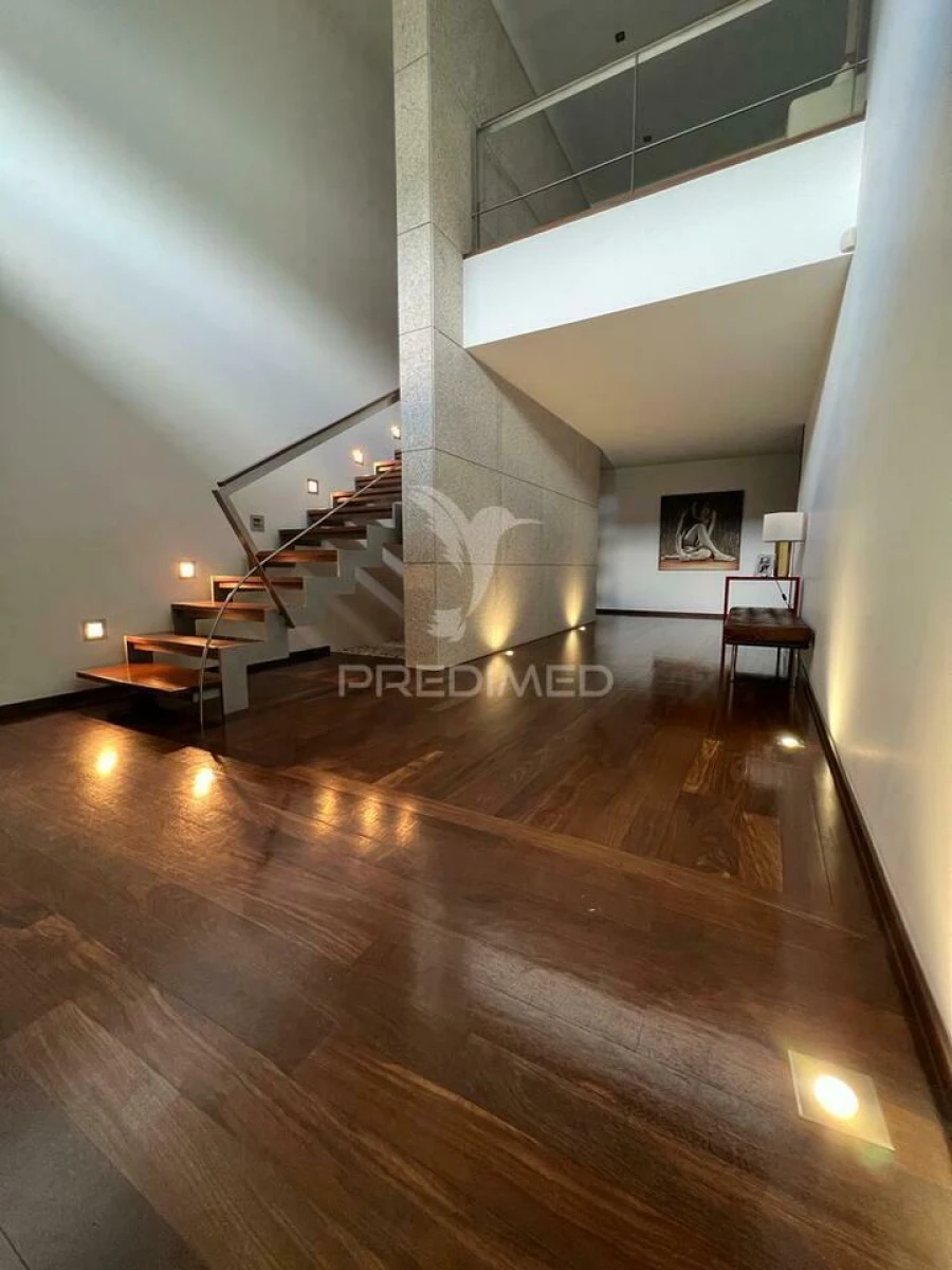 Moradia T4 para Venda em Barco Foto 21