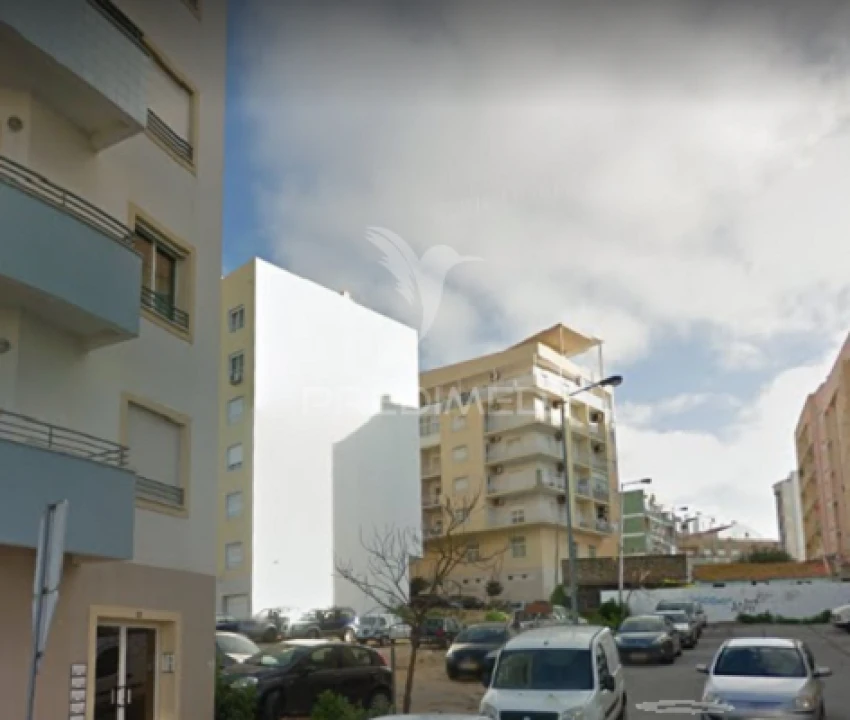 Terreno para Venda em Setubal (São Sebastião) Foto 3