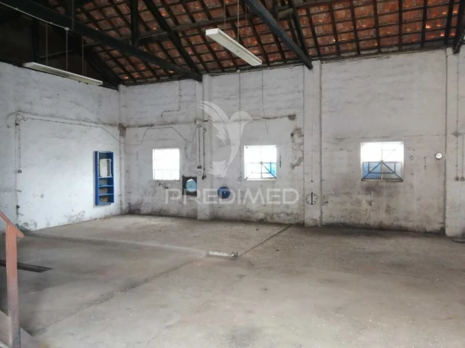 Armazém para Venda em Ermidas-Sado Foto 11