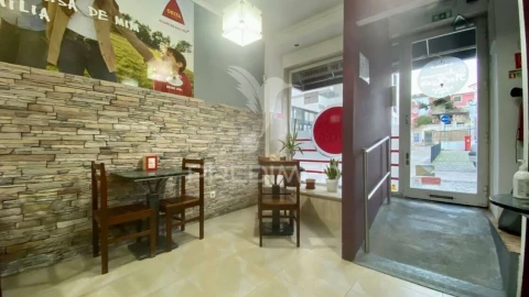 Loja para Trespasse em Rio Maior