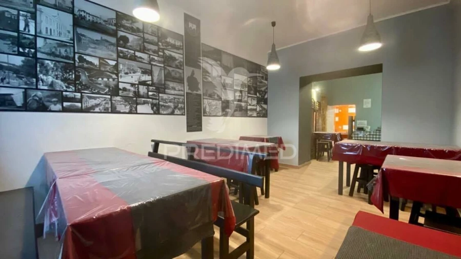 Loja para Trespasse em Rio Maior Foto 10