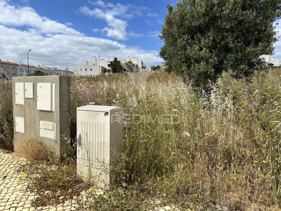 Terreno para Venda em Albufeira e Olhos de Água Foto 8